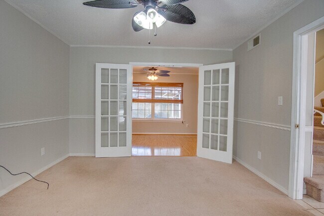 Building Photo - Pool Home with Office, Two Primary Suites ...