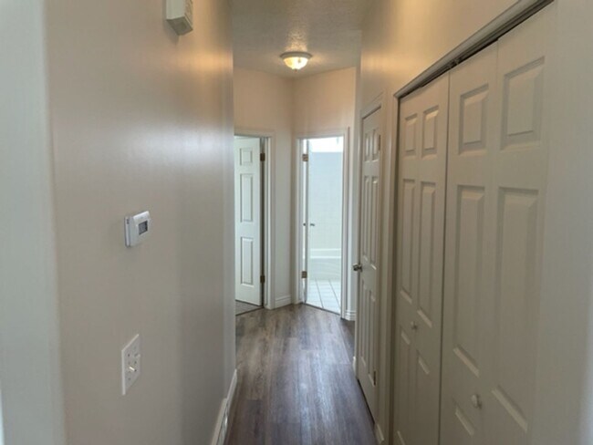 Building Photo - Ogden Valley Home (Eden)