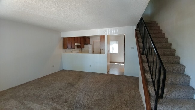 Interior Photo - 10thst1975 - RM