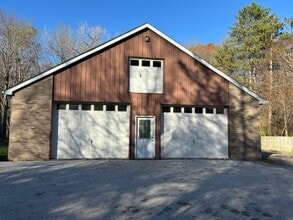 Building Photo - Beach