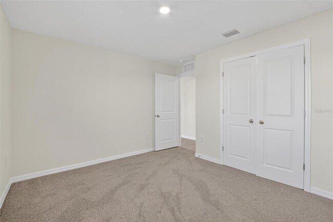 Building Photo - 3288 Silver Date Dr