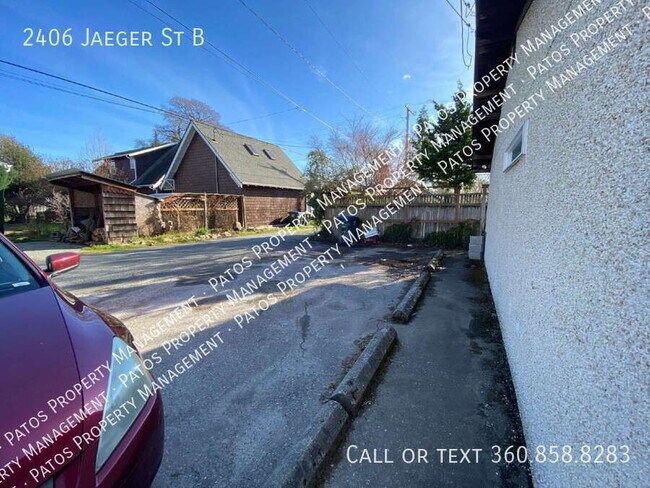 Building Photo - 2406 Jaeger St