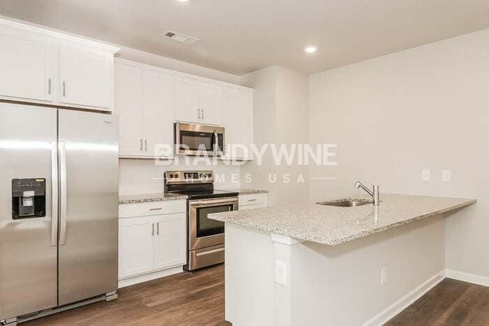 Building Photo - 205 Crestview Wy