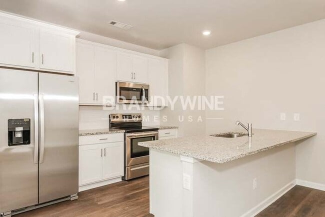 Building Photo - 114 Crestview Wy