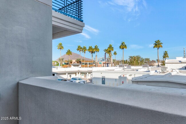 Building Photo - 3801 N Goldwater Blvd