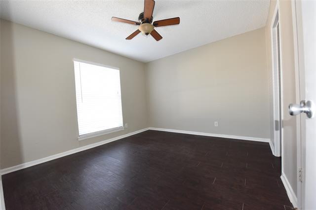 Building Photo - 2833 Kings Rd