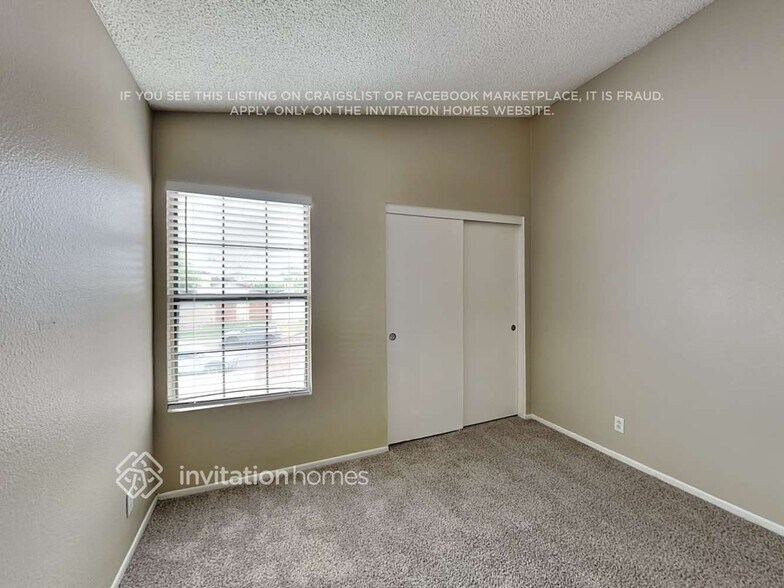 Building Photo - 7886 Pinyon Ave