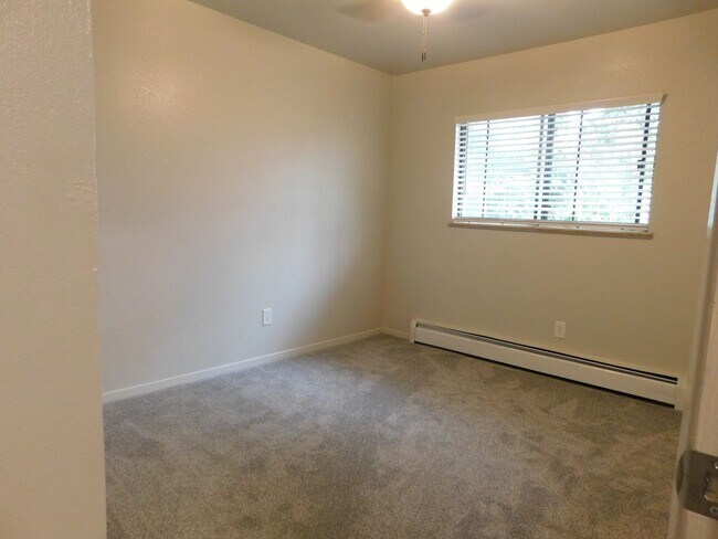 Building Photo - 1302 Glenwood Ave