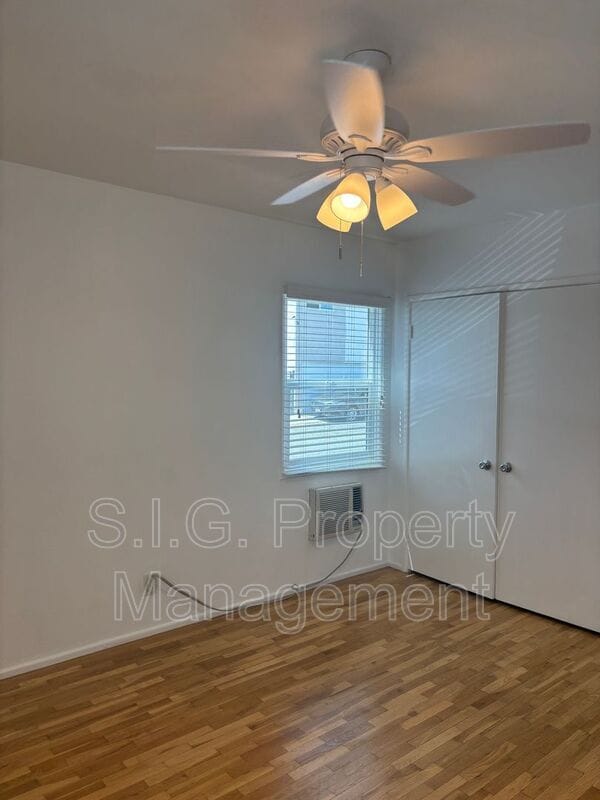 Building Photo - 5637 Strohm Ave