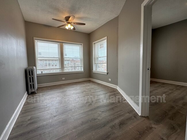 Building Photo - 6631 S Ellis Ave