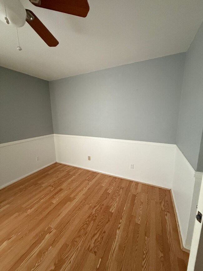 Building Photo - Knoell Mesa for rent!