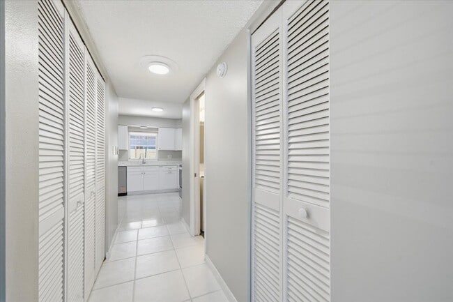 Building Photo - 2810 62nd Ave N