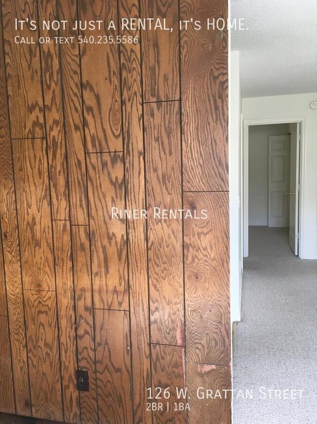 Building Photo - 126 W Grattan St