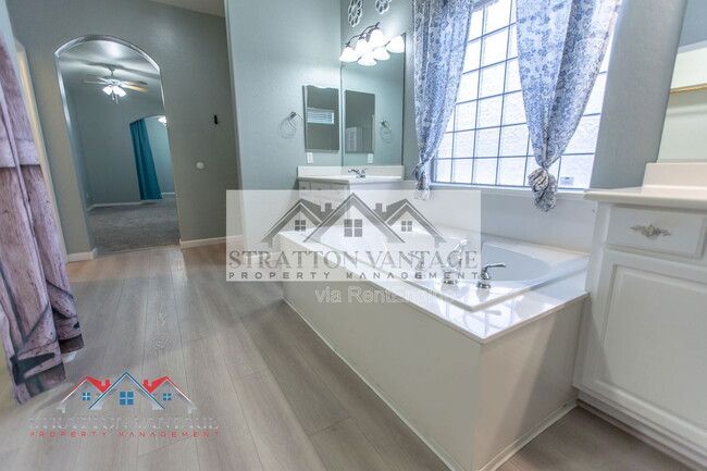 Building Photo - 21748 E Escalante Rd