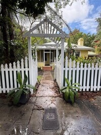 Building Photo - 3972 Loquat Ave