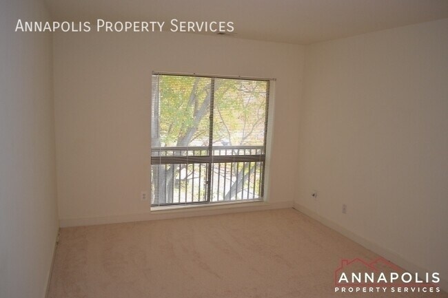 Building Photo - 1227 Gemini Dr
