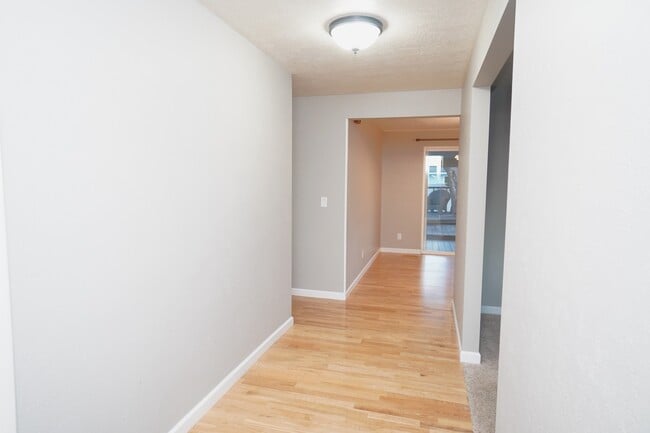 Building Photo - 9594 W Telfair Dr