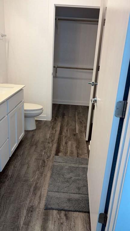 Building Photo - 680 Naumann Dr