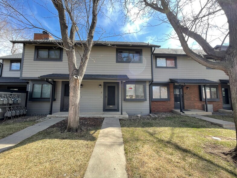 Building Photo - 1331 Birch St