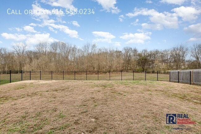 Building Photo - 1021 Ewell Farm Dr