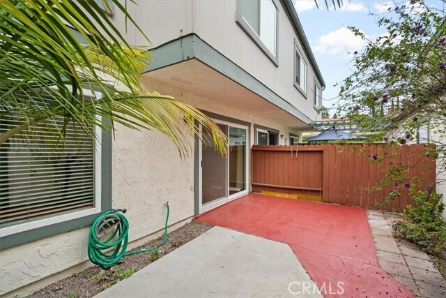 Building Photo - 1120 Cleghorn Dr