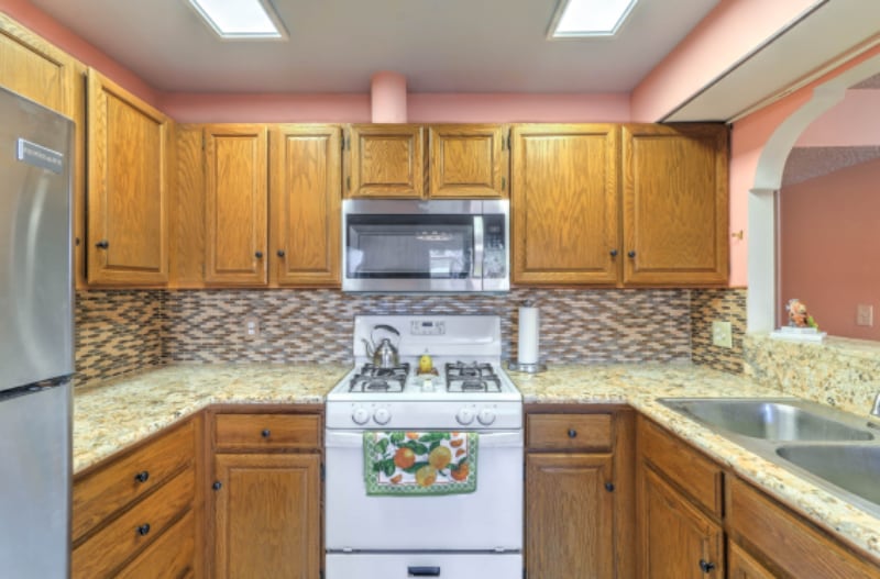 Building Photo - 1751 E Reno Ave