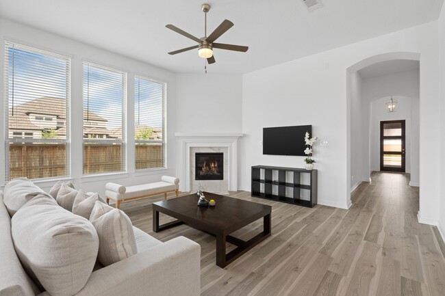 Building Photo - 7602 Zinnia Blossom Ln