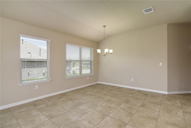 Building Photo - 843 Winnsboro Dr