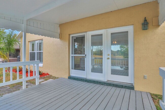 Building Photo - 3/2 in Pelican Bay