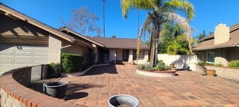 Building Photo - 861 Via Alameda