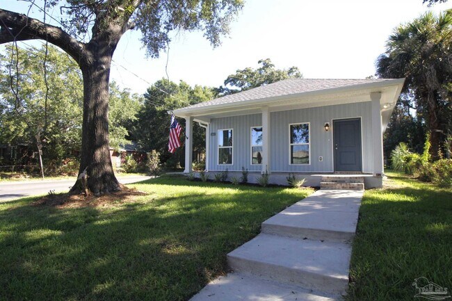 Building Photo - 1416 N Hayne St