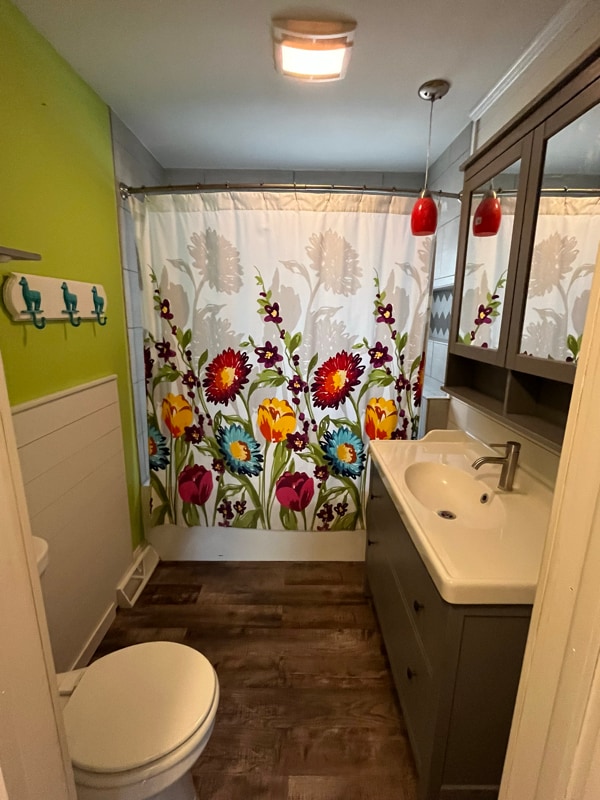 Building Photo - 601 Levee Blvd