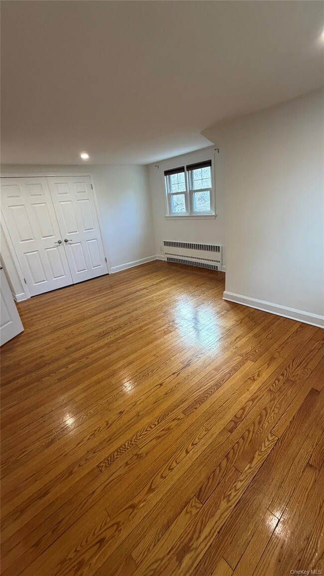 Building Photo - 2 Wyman St