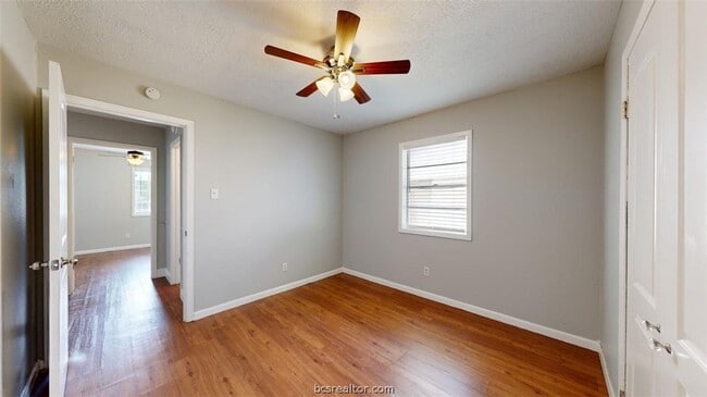 Building Photo - 1417 Antone Ct