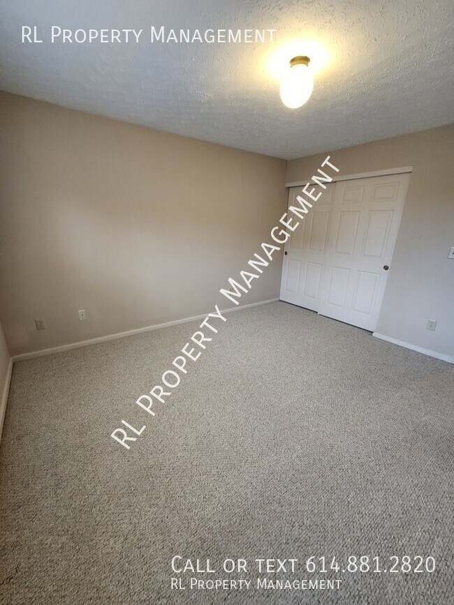 Building Photo - 1/2 OFF FIRST FULL MONTH OF RENT AND WAIVE...
