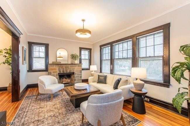 Building Photo - 61 Claremont Ave