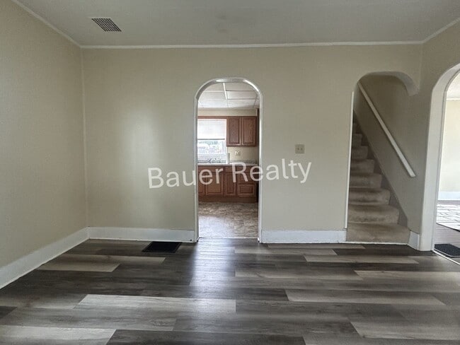 Building Photo - Affordable Two Bedroom