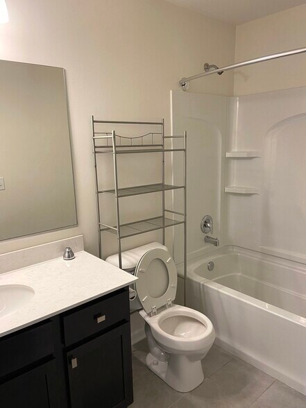 Building Photo - 4187 Calder Ln