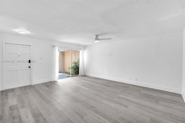 Building Photo - 7344 SW 8th Ct