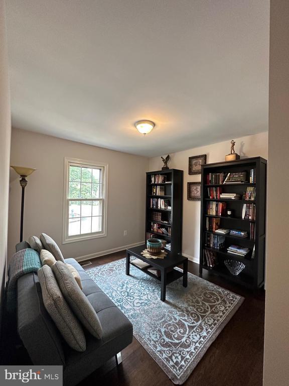 Building Photo - 10603 Brice Ct