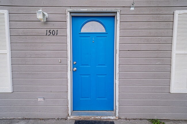 Building Photo - Please View 3D Virtual Walk-Through Before Scheduling a Showing