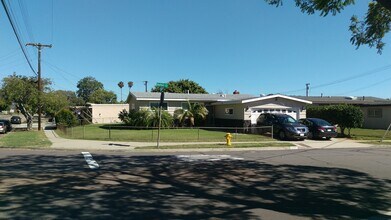 Building Photo - Newly Updated Home in Clairemont