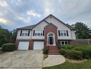 Building Photo - 144 Hunters Trce