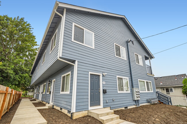 Building Photo - 4783 NE 108th Ave