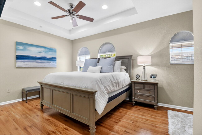 Building Photo - 1371 Vía De Pepi