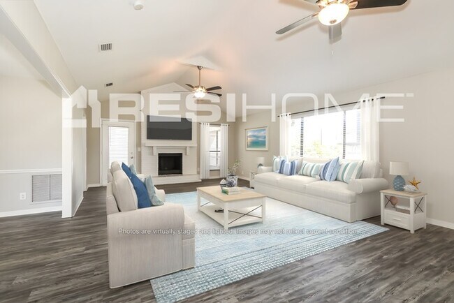 Building Photo - 1258 Palm Dr