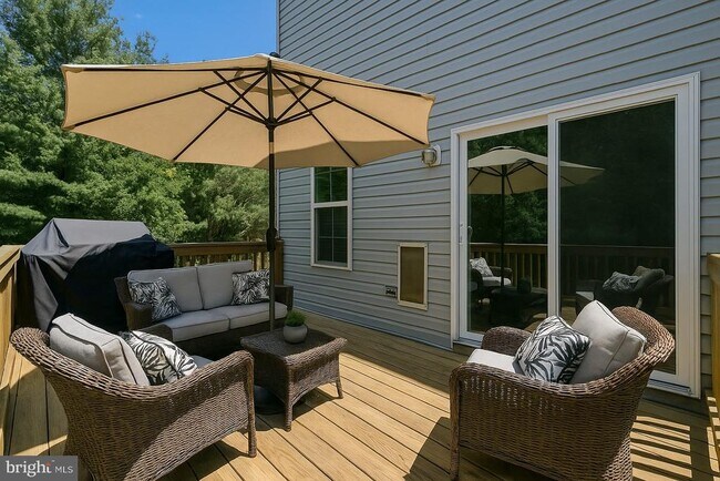 Building Photo - 8518 Cedar Chase Dr