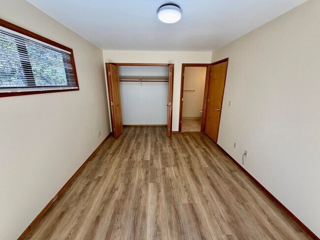 Building Photo - 1234 SW 15th St