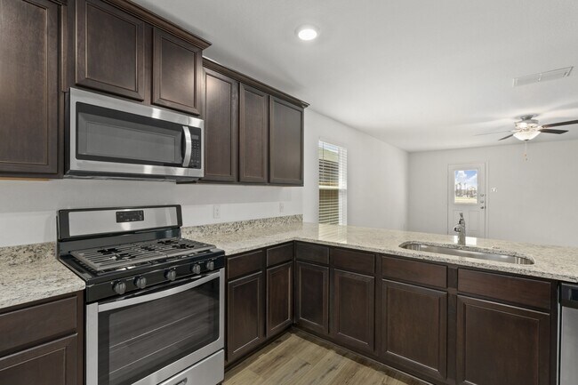 Building Photo - 15211 Bufflehead Crk