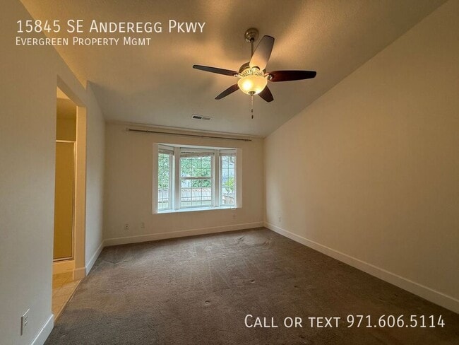 Building Photo - 15845 SE Anderegg Pkwy